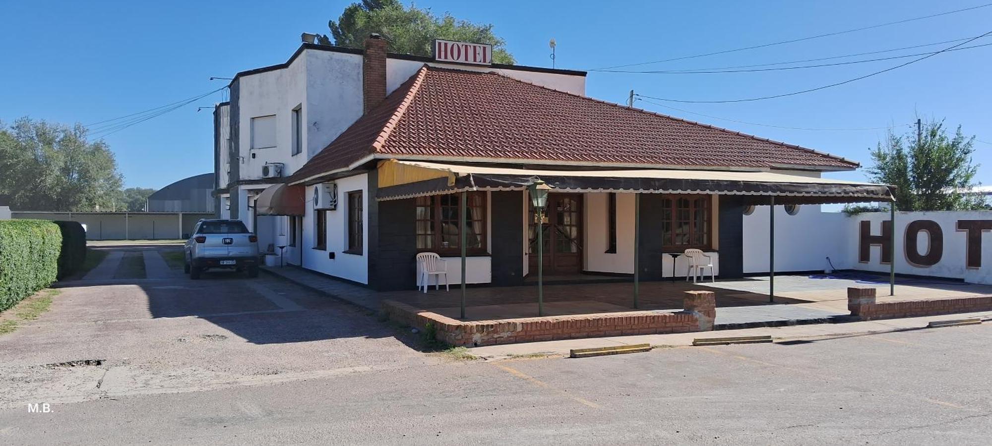 Hotel Y Restaurant Don Quijote Macachín Exterior photo