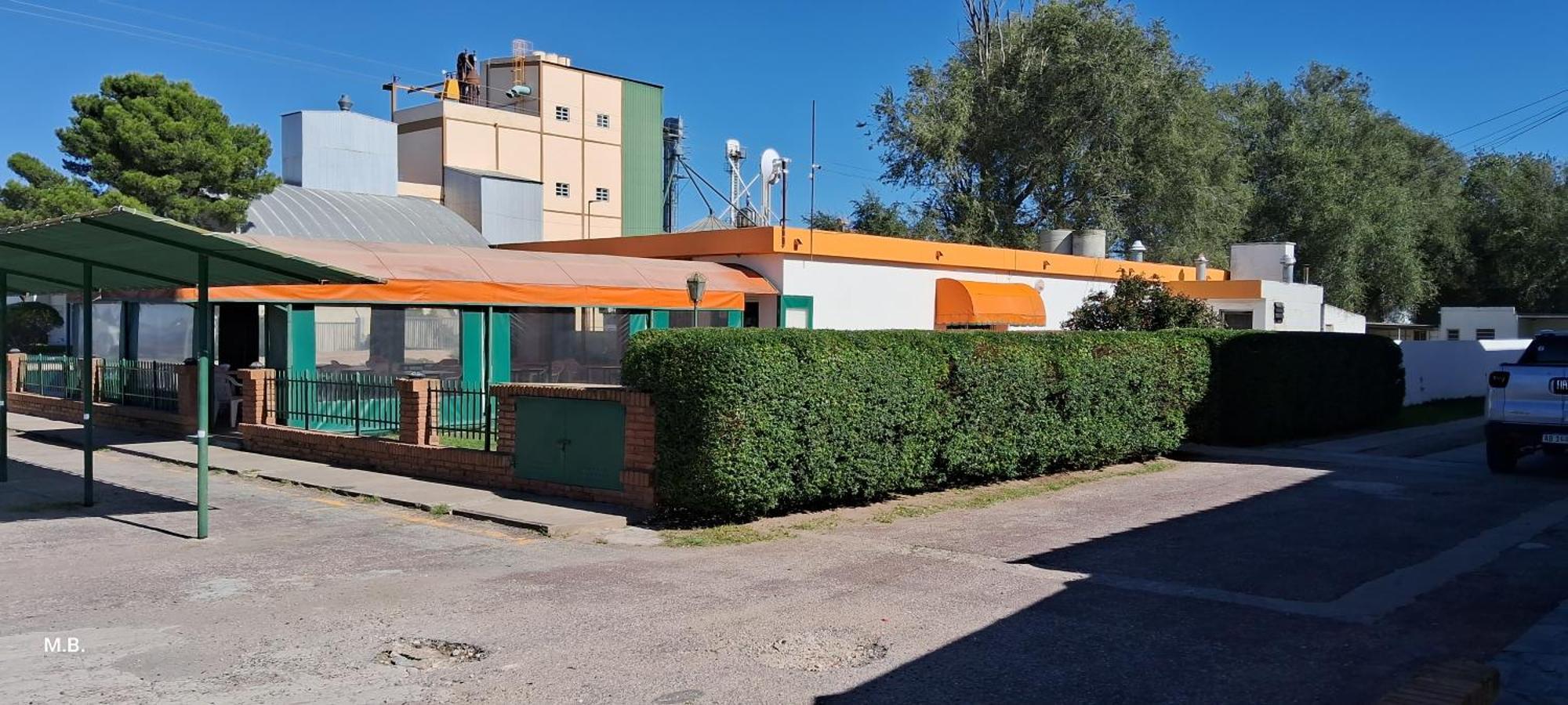 Hotel Y Restaurant Don Quijote Macachín Exterior photo